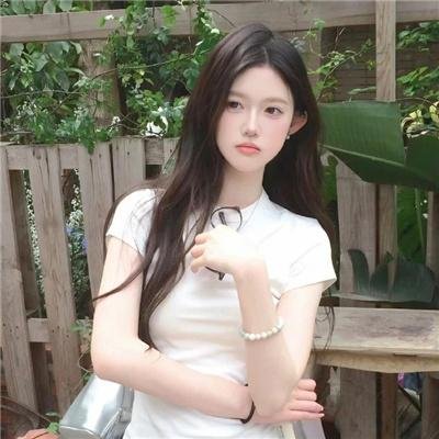 粉红色和铲子
